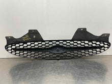 Load image into Gallery viewer, GRILLE Ford Taurus 2000 00 2001 01 2002 02 2003 03 - NW97974
