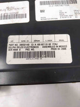Load image into Gallery viewer, Mercedes E280 E320 E350 ML320 ML350 2006 06 2007 07 2008 08 - NW138524
