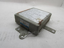 Load image into Gallery viewer, ABS COMPUTER Honda Crv 1997 97 1998 98 1999 99 00 01 - 713250
