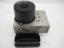 Load image into Gallery viewer, ABS PUMP Freelander 2002 02 2003 03 2004 04 2005 05 - 715162

