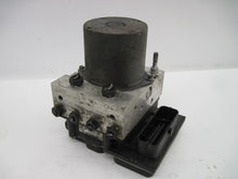 Load image into Gallery viewer, ABS PUMP Audi A4 S4 2006 06 - 715286
