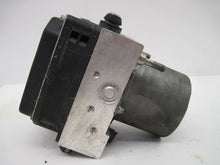 Load image into Gallery viewer, ABS PUMP Audi A4 S4 2006 06 - 715286
