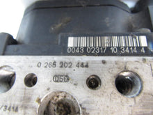 Load image into Gallery viewer, ABS PUMP CL500 S430 S500 S600 00 01 02 03 04 05 06 - 715625
