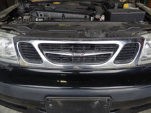Load image into Gallery viewer, Grille  SAAB 9-5 2001 - NW98677
