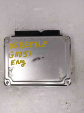 Load image into Gallery viewer, ECU ECM COMPUTER Beetle 2005 05 2.0L Auto Convertible - NW62680

