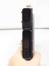 Load image into Gallery viewer, ECU ECM COMPUTER Beetle 2005 05 2.0L Auto Convertible - NW62680
