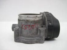 Load image into Gallery viewer, THROTTLE BODY BMW 320I 325I 525I X3 Z3 Z4 01 02 03 - 06 - 719894
