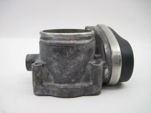 Load image into Gallery viewer, THROTTLE BODY BMW 320I 325I 525I X3 Z3 Z4 01 02 03 - 06 - 721749
