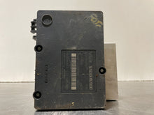 Load image into Gallery viewer, ABS PUMP Volvo V70 S60 S70 2002 02 2003 03 04 05 06 - NW2950
