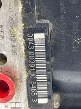 Load image into Gallery viewer, ABS PUMP CLK320 CLK430 E320 E430 E55 00 01 02 - NW2037
