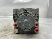 Load image into Gallery viewer, ABS PUMP C220 C36 C280 C230 1996 96 1997 97 1998 98 - NW1958
