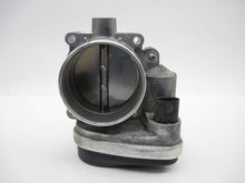Load image into Gallery viewer, THROTTLE BODY BMW 330I X3 X5 Z3 Z4 2001 02 03 04 05 06 - 724136
