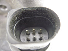 Load image into Gallery viewer, THROTTLE BODY BMW 330I X3 X5 Z3 Z4 2001 02 03 04 05 06 - 724136

