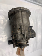 Load image into Gallery viewer, TRANSFER CASE Mercedes E320 1998 98 99 00 01 02 03 - NW176991
