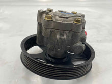 Load image into Gallery viewer, POWER STEERING PUMP Mazda MPV 2000 00 2001 01 - NW163682

