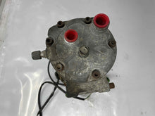 Load image into Gallery viewer, AC COMPRESSOR Audi 100 A6 S6 1993 93 1994 94 95 96 - NW42096
