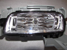 Load image into Gallery viewer, FOG LIGHT Sorento 2011 11 2012 12 2013 13 Right - 725482
