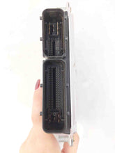 Load image into Gallery viewer, ECU ECM COMPUTER Passat 2003 03 6 cyl - NW62876
