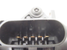 Load image into Gallery viewer, Mass Air Flow Sensor Meter MAF Volkswagen Passat 02 03 04 05 - 727825
