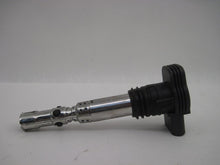 Load image into Gallery viewer, IGNITION COIL Audi A4 TT A6 Golf Beetle Jetta 2000 00 2001 01 2002 02 - 06 - 727847
