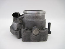 Load image into Gallery viewer, THROTTLE BODY Beetle Jetta Golf 99 00 01 02 03 04 05 06 - 729290
