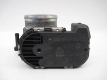 Load image into Gallery viewer, THROTTLE BODY Beetle Jetta Golf 99 00 01 02 03 04 05 06 - 729290
