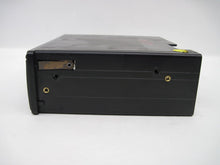 Load image into Gallery viewer, NAVIGATION CD READER Audi A4 A8 S4 S8 1999 99 00 - 02 - 729999
