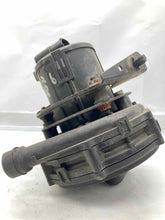 Load image into Gallery viewer, AIR INJECTION PUMP SMOG BMW 318i 318ic 318ti Z3 96 97 98 99 - NW8005
