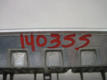 Load image into Gallery viewer, GRILL Volvo S80 1999 99 2000 00 2001 01 2002 02 2003 03 - 732327
