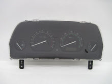 Load image into Gallery viewer, SPEEDOMETER CLUSTER Freelander 2002 02 2003 03 - 733655
