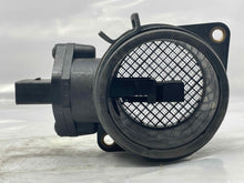 Load image into Gallery viewer, Mass Air Flow Sensor Meter MAF A4 TT Beetle Golf Golf Cabriolet 00-07 - NW5633
