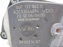 Load image into Gallery viewer, THROTTLE BODY Audi TT Beetle Jetta Tiguan 2008 08 2009 09 2010 10 2011 11 12 - 735540
