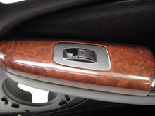 Load image into Gallery viewer, FRONT DOOR TRIM PANEL Acura MDX 2005 05 - 735946
