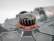 Load image into Gallery viewer, ROOF MOTOR Audi A6 2005 50 - 736938
