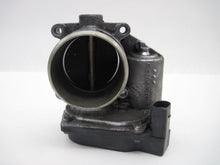 Load image into Gallery viewer, THROTTLE BODY Audi TT Beetle Jetta Tiguan 2008 08 2009 09 2010 10 2011 11 12 - 737340
