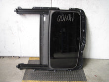 Load image into Gallery viewer, ROOF GLASS Volvo C70 S80 V70 XC70 07 08 09 10 11 12 13 14 - 738534
