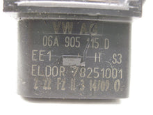 Load image into Gallery viewer, IGNITION COIL Audi A4 TT A6 Golf Beetle Jetta 2000 00 2001 01 2002 02 - 06 - 739843
