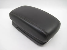 Load image into Gallery viewer, CENTER CONSOLE LID Jaguar X Type 2003 03 - 740927

