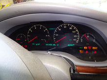 Load image into Gallery viewer, Speedometer Cluster Cadillac Seville 2003 - NW159305
