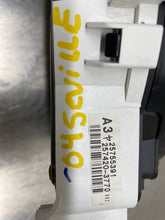 Load image into Gallery viewer, Speedometer Cluster Cadillac Seville 2003 - NW159305
