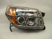 Load image into Gallery viewer, HEADLIGHT LAMP ASSEMBLY Honda Pilot 2006 06 2007 07 2008 08 Right - 743269
