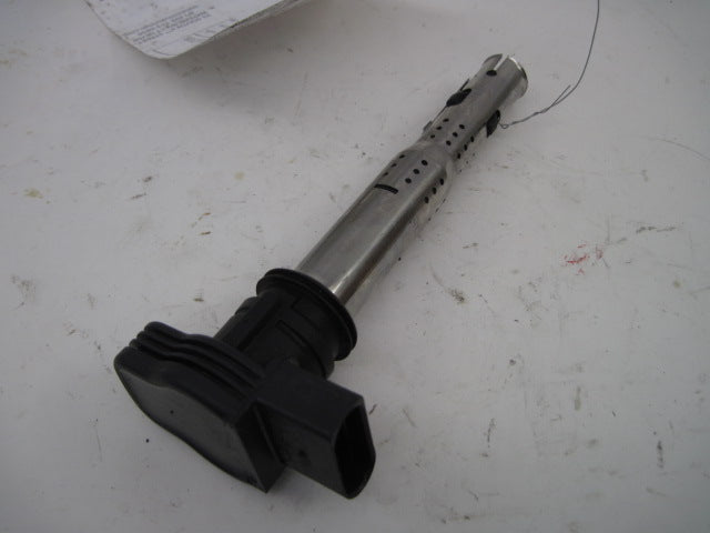 IGNITION COIL Audi A3 A4 Golf Jetta Passat 05 - 08 - 743860