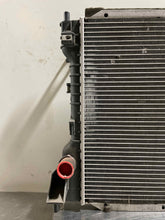 Load image into Gallery viewer, RADIATOR  Jaguar S Type 2000 00 2001 01 2002 02 2003 03 - NW132257

