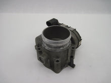 Load image into Gallery viewer, THROTTLE BODY Beetle Jetta Golf 99 00 01 02 03 04 05 06 - 745309
