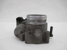 Load image into Gallery viewer, THROTTLE BODY Beetle Jetta Golf 99 00 01 02 03 04 05 06 - 745309
