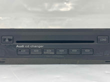 Load image into Gallery viewer, CD PLAYER Audi A8 S6 A6 2003 03 2004 04 2005 05 06 - 09 - NW136097
