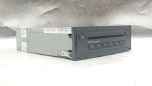 Load image into Gallery viewer, CD PLAYER Audi A8 S6 A6 2003 03 2004 04 2005 05 06 - 09 - NW136087

