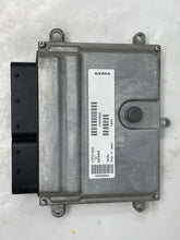 Load image into Gallery viewer, ECU ECM COMPUTER Volvo C30 V50 V40 2007 07 2008 08 2009 09 2010 10 - NW63016
