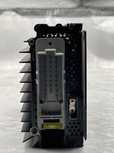 Load image into Gallery viewer, Radio Mercedes-Benz SL55 2001 - NW7482
