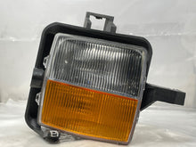 Load image into Gallery viewer, PARKLAMP Cadillac CTS 2003 03 2004 04 2005 05 2006 06 2007 07 Left - NW81290
